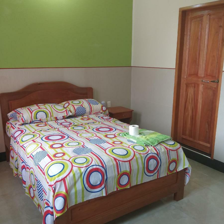 Hotel Tacuaral Rurrenabaque Eksteriør billede